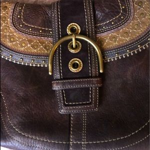 Vintage Coach leather cowhide stitched satchel soho bag